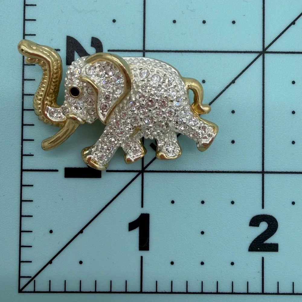 Roman Elephant Brooch Gold Tone Clear Rhinestone Pave‎ Small Signed Vintage